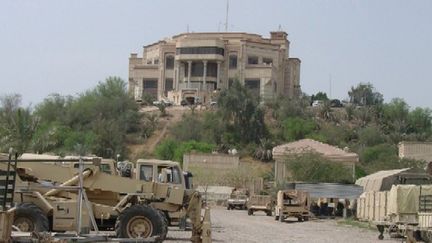 Un militaire de l'armée de Terre française est mort, mercredi 21 mars 2018 dans une ancienne résidence de Saddam Hussein, en Irak.&nbsp; (MAXPPP)