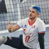 Damien Roget et sa coupe de cheveux décalée lors de la Coupe du monde de volley assis au Caire (Egypte), en novembre 2023. (DR)