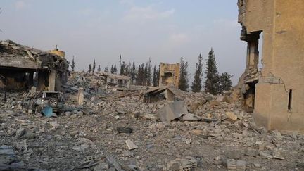 &nbsp; (Une place de l'Est de Kobané complètement détruite © RF-Omar Ouahmane)