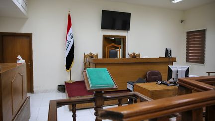 Un tribunal de justice irakienne où des Français sont jugés pour leur appartenance au groupe Etat islamique, à Bagdad, le 29 mai 2019. (SABAH ARAR / AFP)