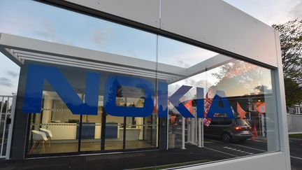 Manifestation devant l'usine Nokia de Lannion contre des suppressions de postes en 2017&nbsp; (CLAUDE PRIGENT / MAXPPP)