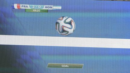 La "goal line technology" a été utilisée pour la première fois lors de France-Honduras (3-0). (FRANCK FIFE / AFP)