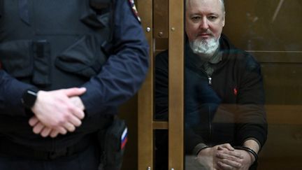 Igor Girkin before his verdict hearing at the Moscow City Court, January 25, 2024. (NATALIA KOLESNIKOVA / AFP)