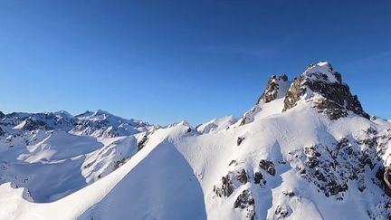 Tourisme : le Pic du Midi, véritable trésor des Pyrénées