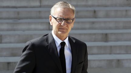 Le secr&eacute;taire d'Etat &agrave; la R&eacute;forme territoriale, Andr&eacute; Vallini, &agrave; la sortie de l'Elys&eacute;e, &agrave; Paris,&nbsp;le 16 avril 2014. (PATRICK KOVARIK / AFP)