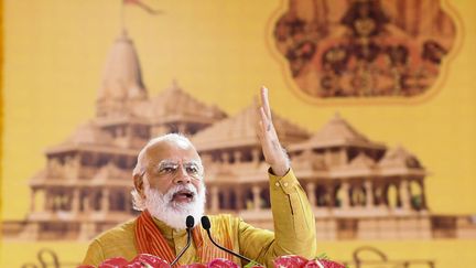 Le Premier ministre indien Narendra Modi lors de la cérémonie religieuse à Ayodhya le 5 août 2020.&nbsp; (AFP PHOTO / Indian Press Information Bureau (PIB))