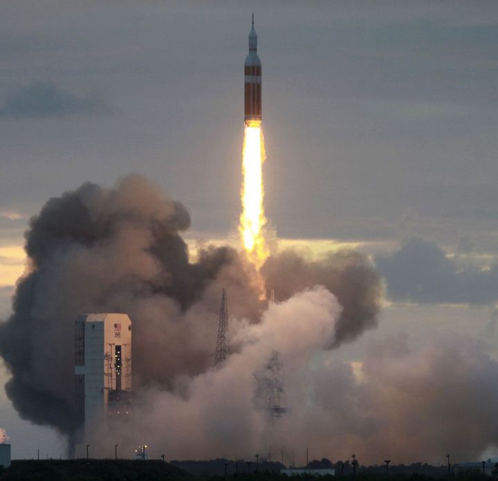 Cap Canaveral en Floride le 5 décembre 2014: décollage du vaisseau Delta IV, emportant la fusée Orion. (Reuters / Mike Brown)