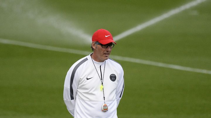 L'entra&icirc;neur du PSG, Laurent Blanc, le 29 septembre 2014, lors d'une s&eacute;ance d'entra&icirc;nement au Camp des loges &agrave; Saint-Germain-en-Laye (Yvelines). (FRANCK FIFE / AFP)