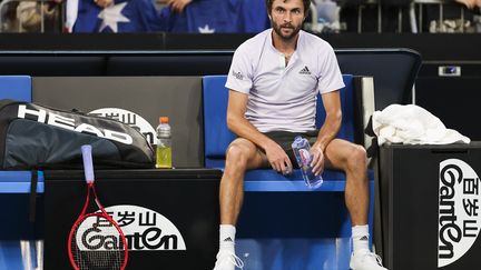 Gilles Simon (ici lors de l'Open d'Australie 2020) n'a pas indiqué de date pour un éventuel retour. (DAVID GRAY / AFP)