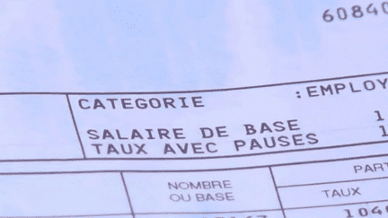 Le SMIC, souhaité par le Nouveau Front Populaire, devrait occuper les débats durant les prochains mois. Qu’en pensent les entreprises et les syndicats ?