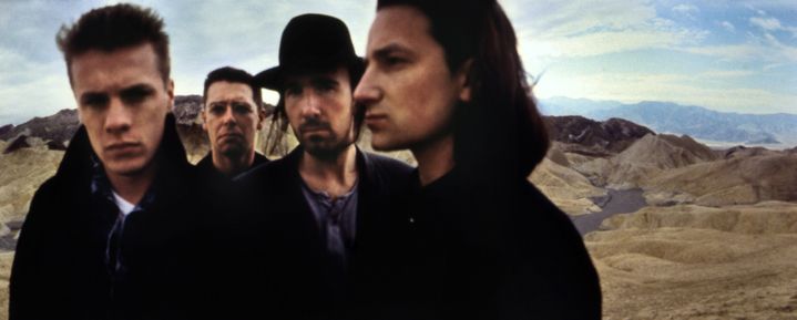 Les 4 membres du groupe pendant les séances photos en décembre 1986
 (Anton Corbijn)