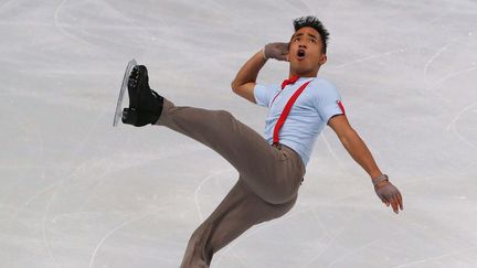 Florent Amodio, grand espoir du patinage français,&nbsp;le 16 novembre 2013 à Bercy (Paris). (MICHEL EULER/AP/SIPA / AP)