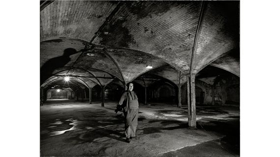 "Sous-sol aux Halles", 1968. (ROBERT DOISNEAU)