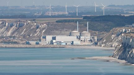 La centrale nucléaire de Penly (Seine-Maritime), le 11 septembre 2022. (LOU BENOIST / AFP)