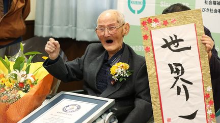 Chichetsu Watanabe, un Japonais de 112 reconnu comme l'homme le plus âgé de la planète, est mort le 23 février 2020 au Japon.&nbsp; (JAPAN POOL / JIJI PRESS / AFP)