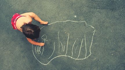 Notre culture populaire est pleine de ces enfants des rues
 (PRIMOZ PREDALIC / EYEEM / GETTY IMAGES)