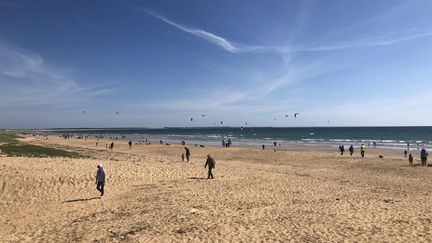 La plage de Kerhillio, sur la commune morbihanaise d'Erdeven, a fait l'objet d'un arrêté de fermeture durant le week-end de l'Ascension. (MAXPPP)