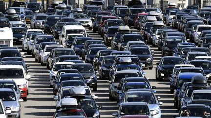 Chassé-croisé du 15-août : comment occuper les enfants sur la route des vacances