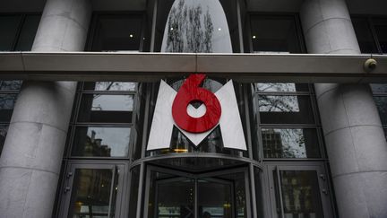 Le siège du groupe de télévision M6, à Neuilly-sur-Seine, près de Paris. (MARTIN BUREAU / AFP)