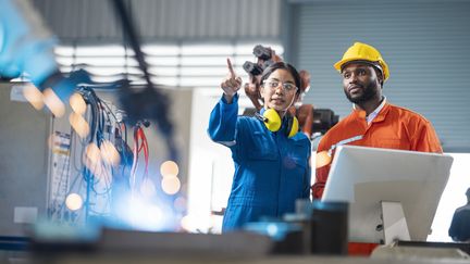 More than half of women engineers report feeling this imposture syndrome. (Illustration) (NITAT TERMMEE / MOMENT RF / GETTY IMAGES)