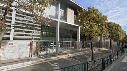 Le lycée Guillaume-Apollinaire à Thiais (Val-de-Marne), aux abords duquel un jeune de 16 a été mortellement poignardé le 16 janvier 2023. (GOOGLE MAPS / FRANCEINFO)