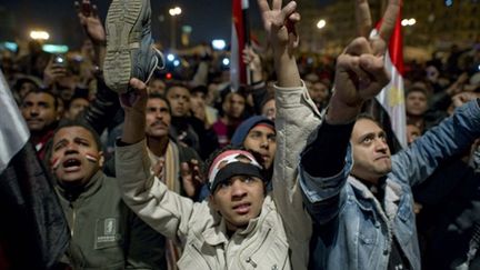 Place Tahrir après le discours d'Hosni Moubarak annonçant qu'il reste (11 février 2011)