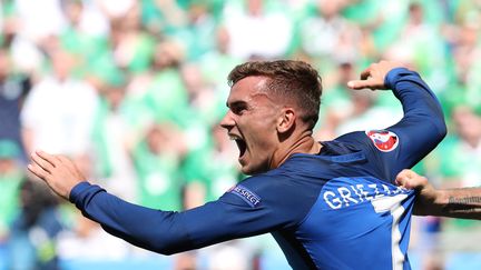 Antoine Griezmann sauve les Bleus face à l'Eire (VALERY HACHE / AFP)