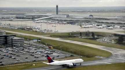 L'a&eacute;roport de Roissy-Charles-de-Gaulle, pr&egrave;s de Paris, le 27 d&eacute;cembre 2012. (PIERRE VERDY / AFP)