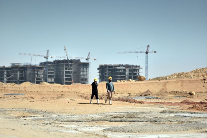 Construction de la nouvelle capitale égyptienne située à 45 km du Caire. Cette ville ultramoderne doit accueillir 5 millions d'habitants et désengorger la capitale égyptienne. Photo du 13 mars 2018. (MATTHIAS TOEDT / DPA-ZENTRALBILD)