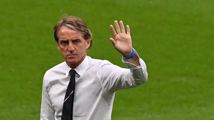 Roberto Mancini lors de la finale de l'Euro 2021, le 11 juillet, à Wembley en Angleterre. (FACUNDO ARRIZABALAGA / AFP)