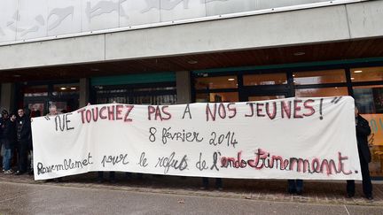 Un rassemblement contre l'endoctrinement des jeunes au jihad, le 8 f&eacute;vrier 2014 &agrave; Strasbourg (Bas-Rhin). (FREDERICK FLORIN / AFP)