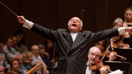 Lorin Maazel dirigeant le New York Philharmonic en 2009.
 (Chris Lee/AP/SIPA)