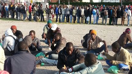  (Migrants à Calais. © RF/Stéphane Pair)