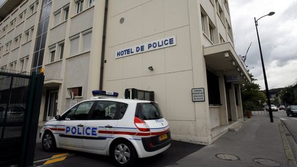 Le commissariat de police d'Annecy (Haute-Savoie), le 27 septembre 2007. (NORBERT FALCO / MAXPPP)