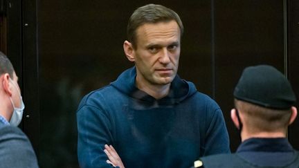 Le militant politique Alexeï Navalny, lors de son procès à Moscou, le 2 février 2021. (HANDOUT / MOSCOW CITY COURT PRESS SERVICE / AFP)