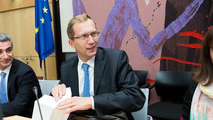 Le PDG d'Alstom Henri Poupart Lafarge devant la Commission d'affaires économiques de l'Assemblée nationale, le 27 septembre 2016. (CHRISTOPHE MORIN / MAXPPP)