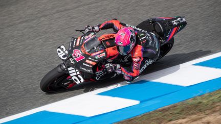 Aleix Espargaro en course lors de lu Grand Prix d'Espagne, sur la piste de Jerez, samedi 28 avril. (GIGI SOLDANO / STUDIO MILAGRO)