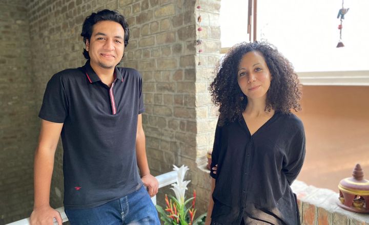 Shahzaib Wahlah et Sonia Ghezali ont reçu ce samedi 10 octobre, le Prix Bayeux des correspondants de guerre, catégorie radio (SONIA GHEZALI / RFI / SHAHZAIB WAHLAH / FRANCE 24)