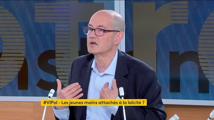 Patrick Weil était l'invité de "Votre instant politique", le 21 mai 2021. (FRANCEINFO)