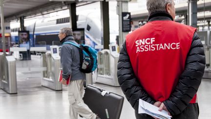 Gare de Lyon à Paris, vendredi 13 avril 2018. (DAVID SEYER / CROWDSPARK / AFP)