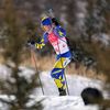 Le biathlète ukrainien Bogdan Tsymbal, lors du&nbsp;relais hommes aux Jeux olympiques de Pékin le 15 février 2022. (ZHAN YAN / XINHUA / AFP)