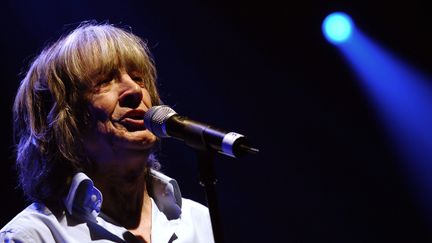 Leny Escudero lors d'un concert au Zenith de Paris, le 15 d&eacute;cembre 2006. (STEPHANE DE SAKUTIN / AFP)