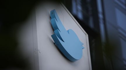 Le siège social de Twitter à San Francisco, aux États-Unis, le 18 novembre 2022. (TAYFUN COSKUN / ANADOLU AGENCY / AFP)