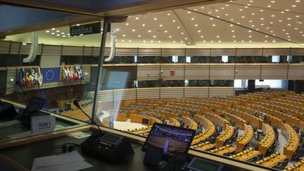 L'hémicycle du Parlement européen à Bruxelles (illustration). (NICOLAS LANDEMARD / LE PICTORIUM / MAXPPP)