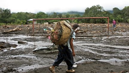 En 2005, l'ouragan Stan a ravagé le Guatemala, fait plus de 1000 morts et des milliers de sinistrés. (ORLANDO SIERRA / AFP)