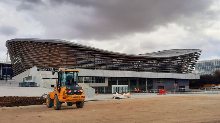 Le Centre aquatique olympique (CAO) sera inauguré le 4 avril en présence d’Emmanuel Macron. (Jérôme Val / RADIO FRANCE)