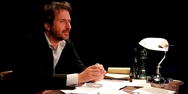 Edouard Baer sur la scène du Théâtre Antoine
 (France 3 / Culturebox)