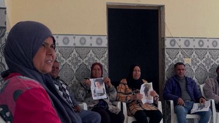 Tunisie : l'insupportable attente des familles de migrants portés disparus