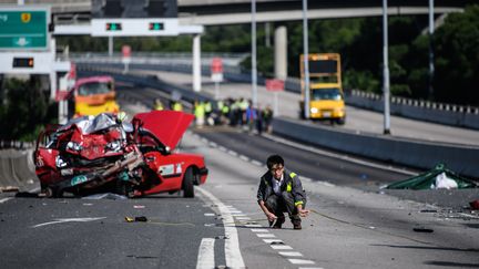 Un accident de la route à Hong Kong, le 30 novembre 2018. (ANTHONY WALLACE / AFP)