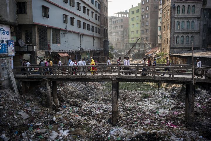 Dhaka, Bangladesh (GAEL TURINE)